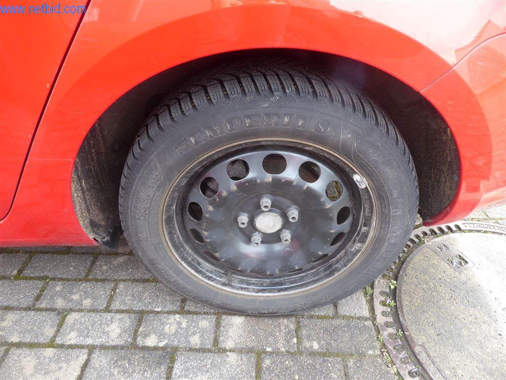 Equipamento operacional e de escritório (janelas e construção metálica)-18