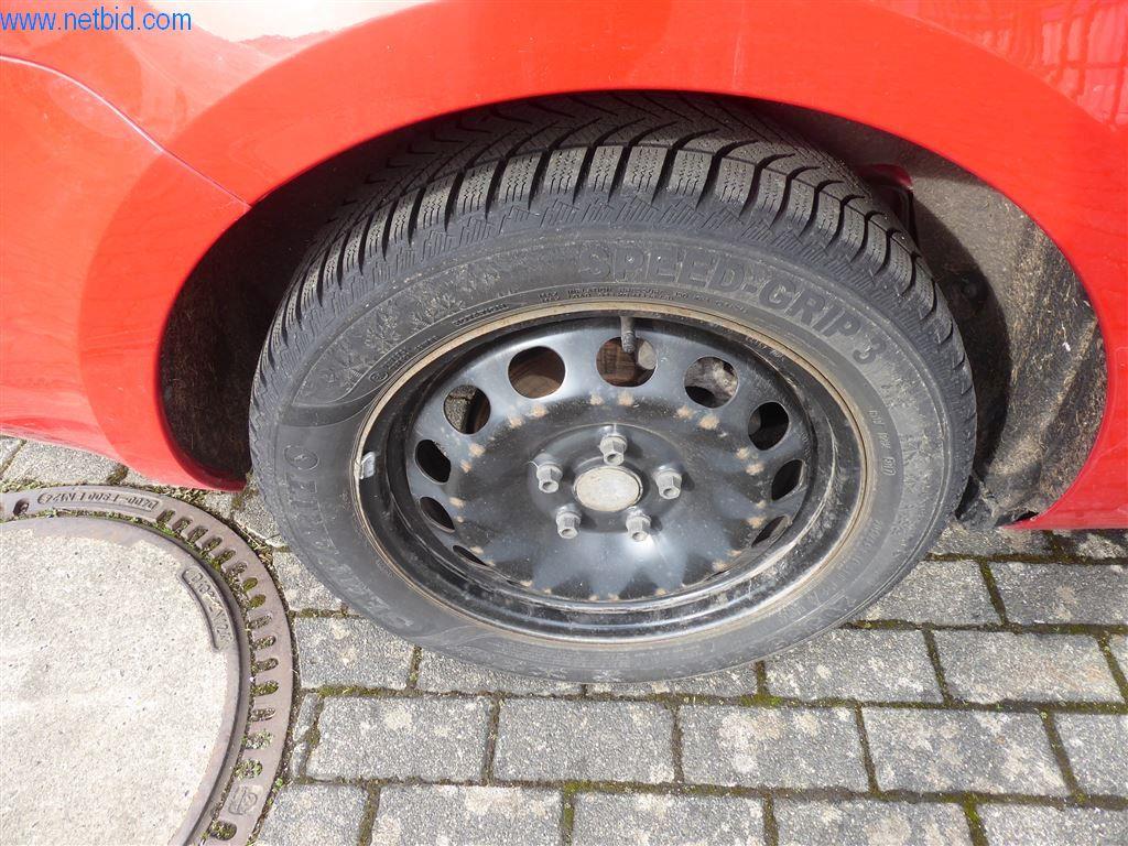 Equipamento operacional e de escritório (janelas e construção metálica)-19