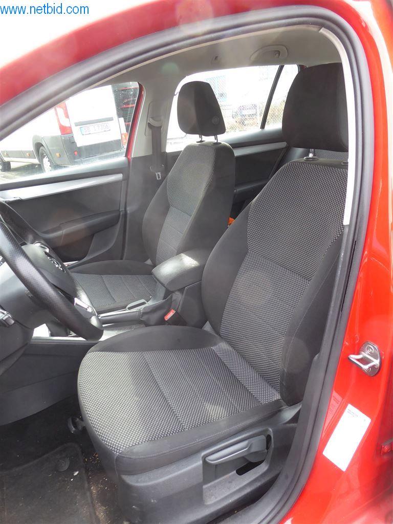 Equipamento operacional e de escritório (janelas e construção metálica)-3