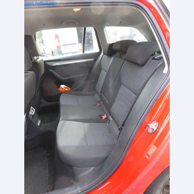 Betriebs- und Geschäftsausstattung (Fenster- und Metallbau)-4