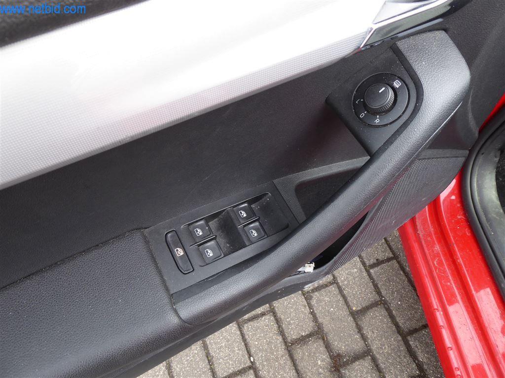 Equipamento operacional e de escritório (janelas e construção metálica)-5