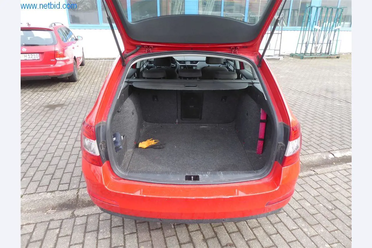 Betriebs- und Geschäftsausstattung (Fenster- und Metallbau)-9