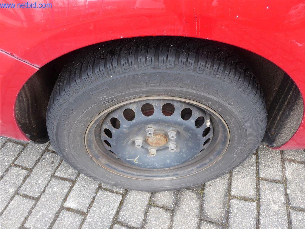 Provozní a kancelářské vybavení (okna a kovové konstrukce)-19