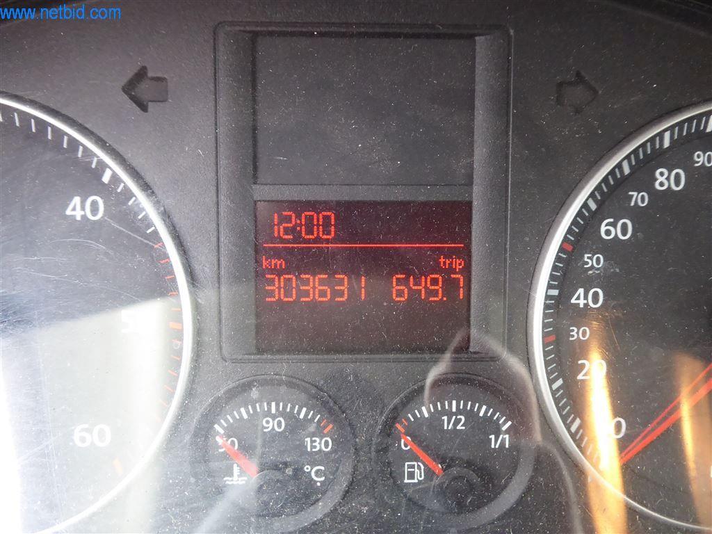 Provozní a kancelářské vybavení (okna a kovové konstrukce)-4