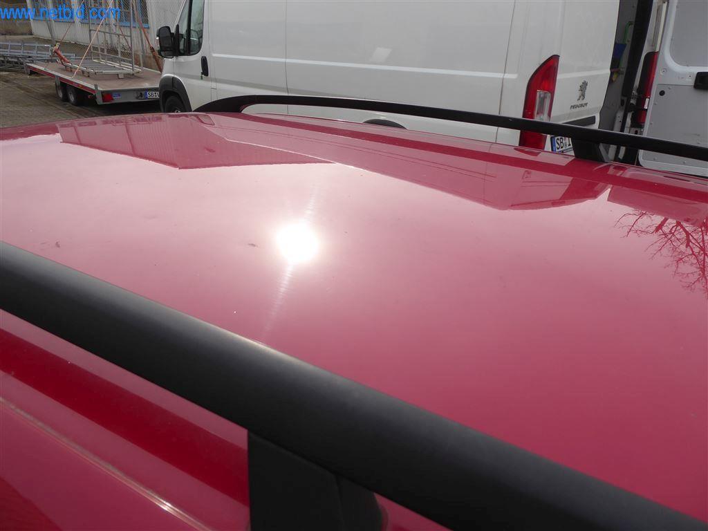 Provozní a kancelářské vybavení (okna a kovové konstrukce)-9