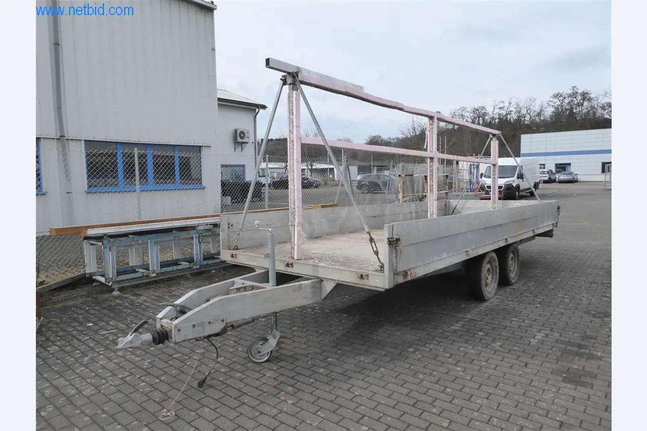 Betriebs- und Geschäftsausstattung (Fenster- und Metallbau)-1