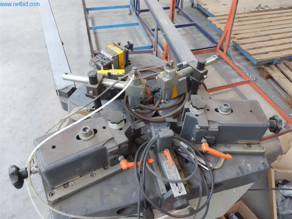 Betriebs- und Geschäftsausstattung (Fenster- und Metallbau)-2