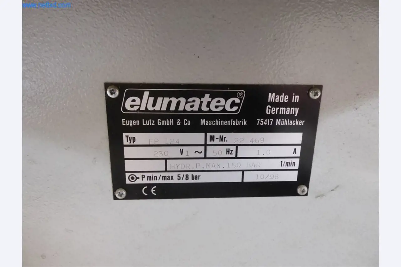 Sprzęt operacyjny i biurowy (okna i konstrukcje metalowe)-3