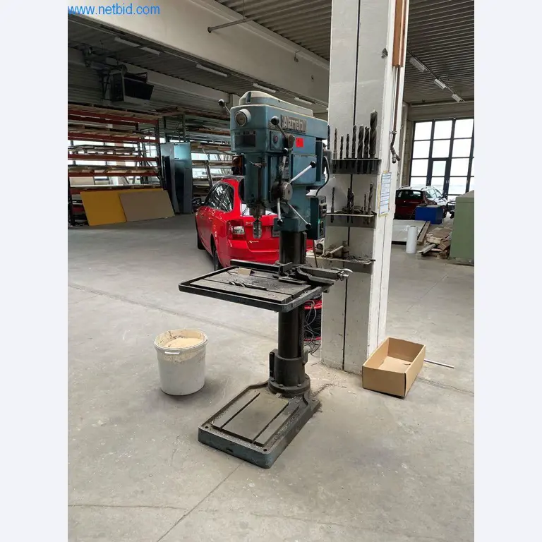 Equipos operativos y de oficina (ventanas y construcciones metálicas)-2