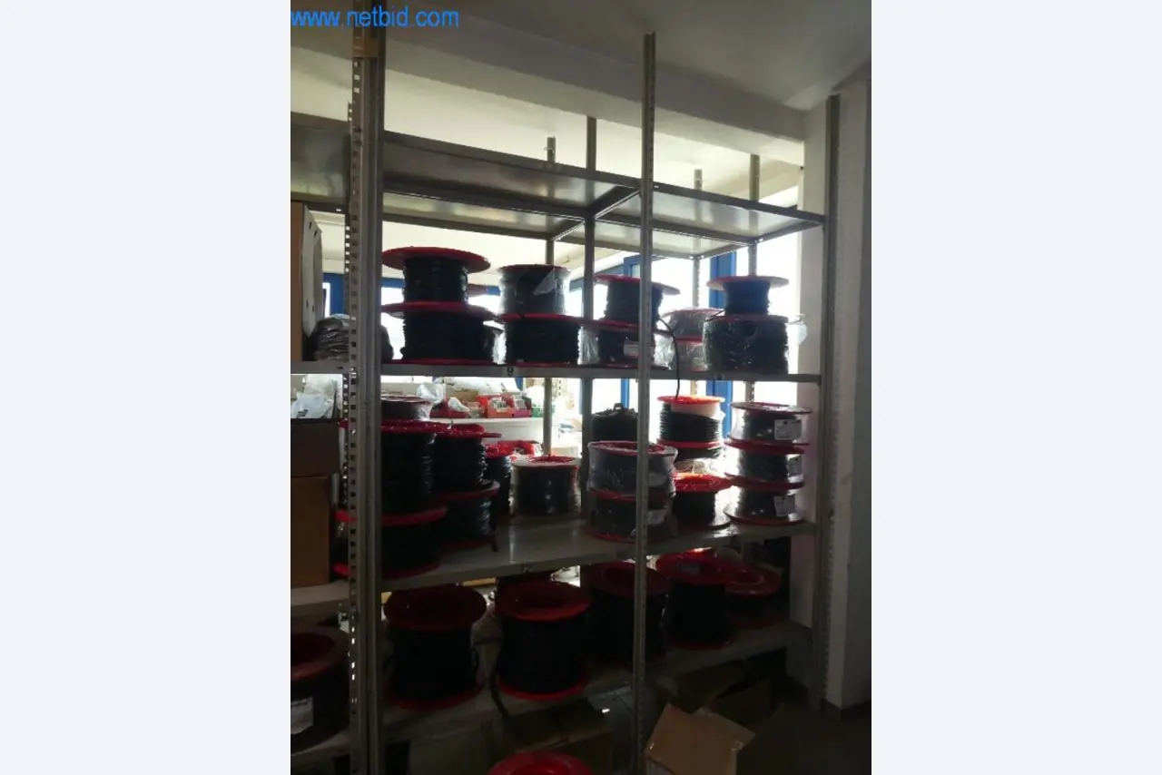 Bedrijfs- en kantooruitrusting (raam- en metaalconstructie)-5