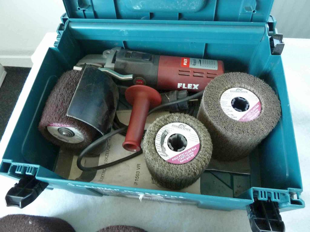 Dobrze utrzymany sprzęt firmowy dla sprzedawcy modułów słonecznych i baterii litowych-1