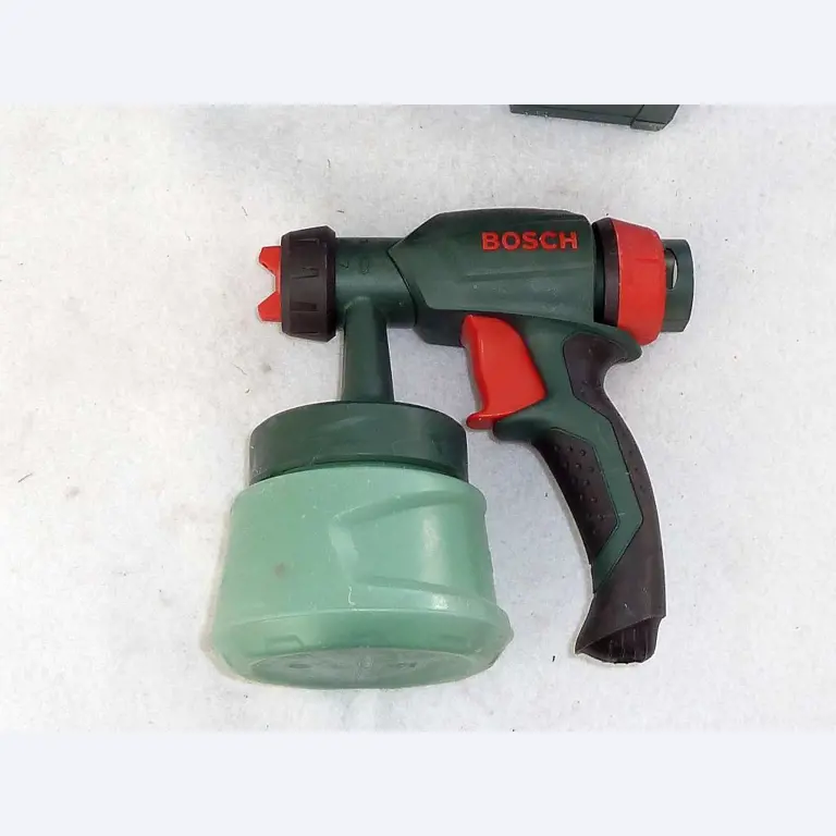 Dobrze utrzymany sprzęt firmowy dla sprzedawcy modułów słonecznych i baterii litowych-3