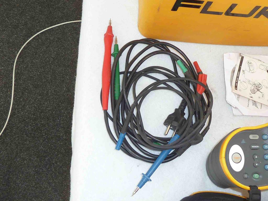 Gepflegte Firmenausstattung eines Solarmodul- und Lithiumbatterie Händlers-3