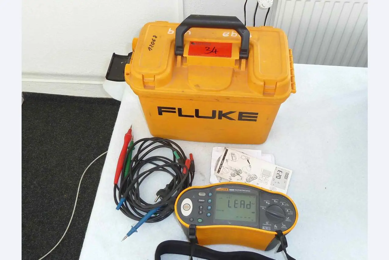 Gepflegte Firmenausstattung eines Solarmodul- und Lithiumbatterie Händlers-5