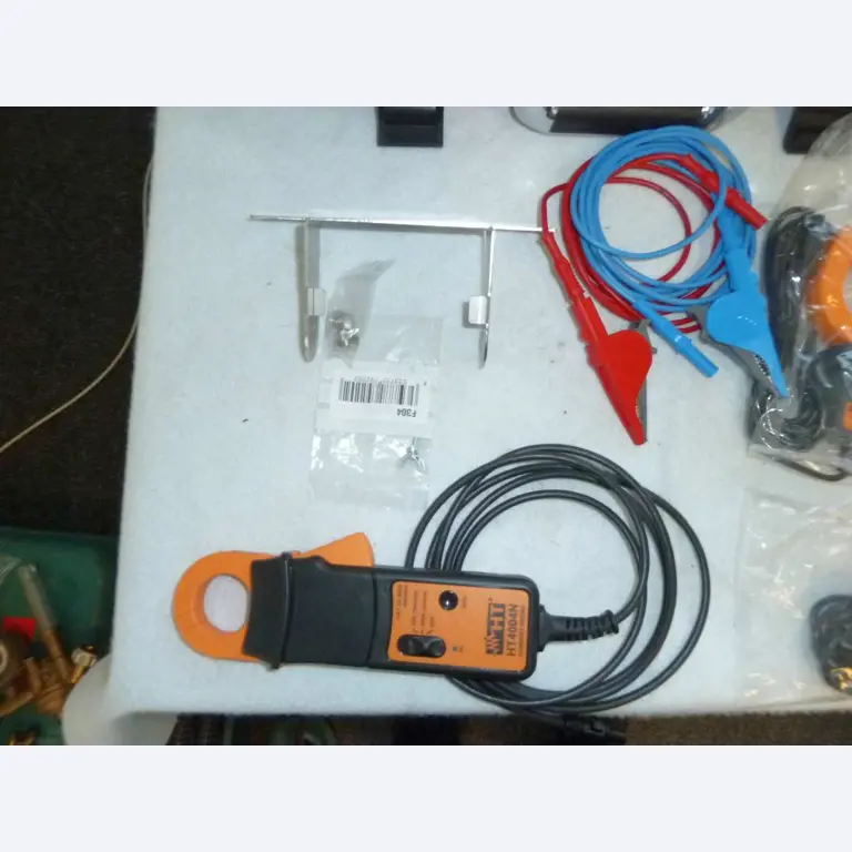 Gepflegte Firmenausstattung eines Solarmodul- und Lithiumbatterie Händlers-4