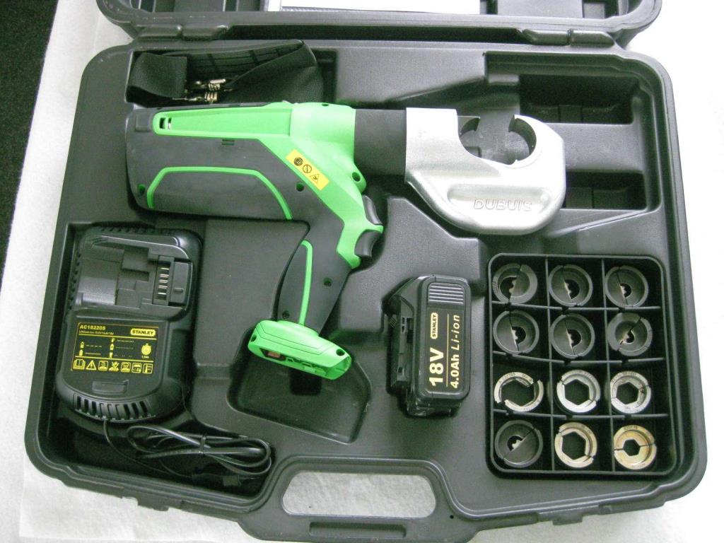 Dobrze utrzymany sprzęt firmowy dla sprzedawcy modułów słonecznych i baterii litowych-3