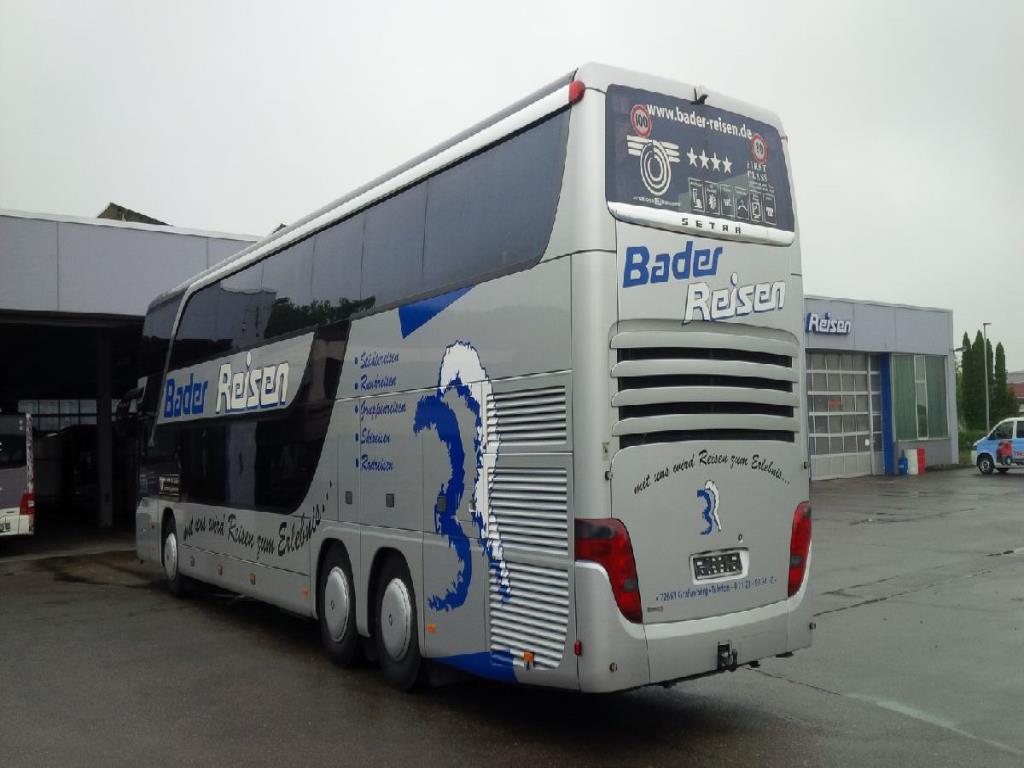 Autocarros em bom estado de conservação, reboques de transporte de autocarros, equipamento operacional e comercial-3