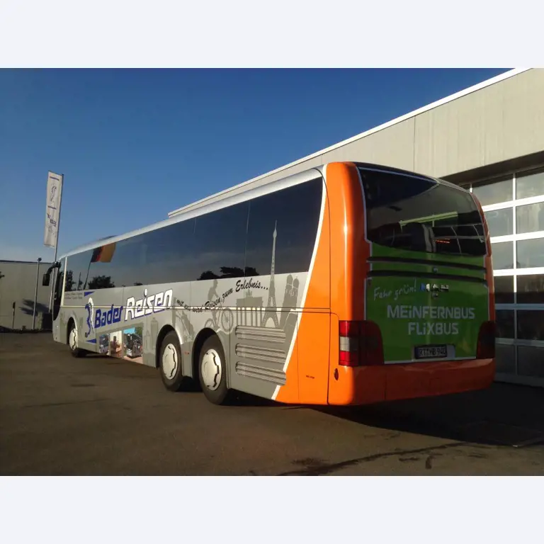 Gepflegte Linien- und Reisebusse, Bus-Transportanhänger, Betriebs- und Geschäftsausstattung-12