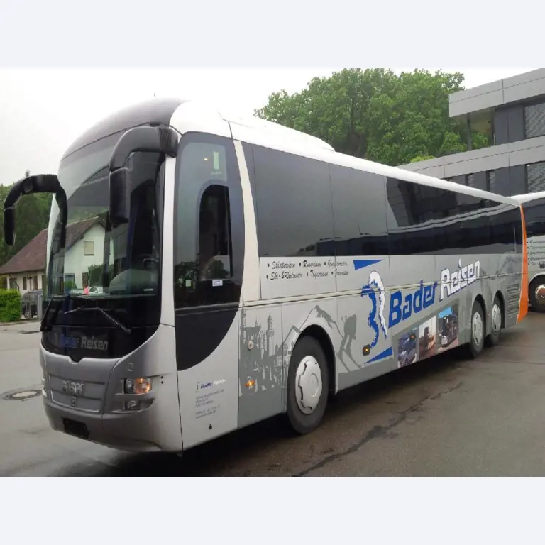 Gepflegte Linien- und Reisebusse, Bus-Transportanhänger, Betriebs- und Geschäftsausstattung-1