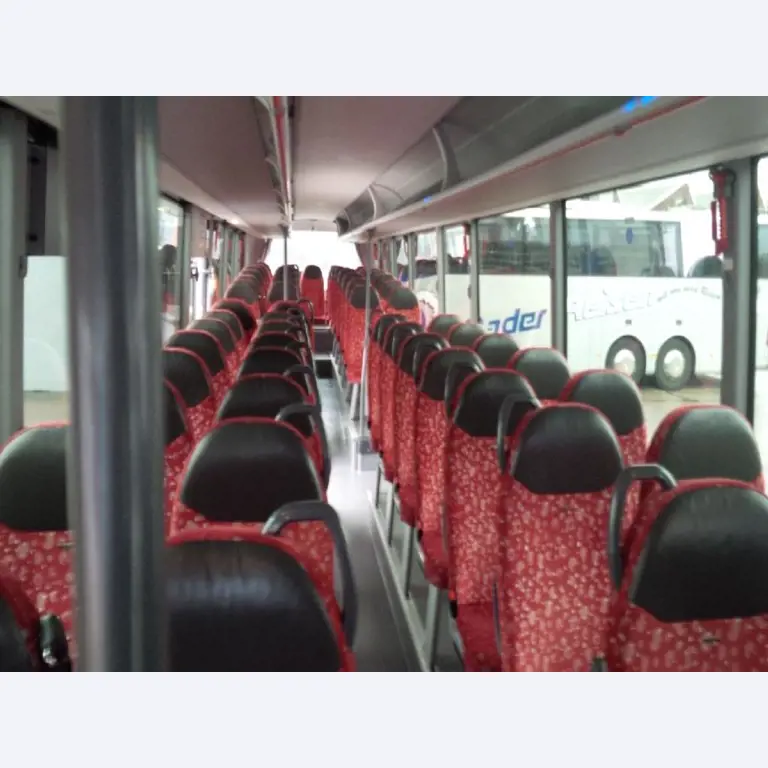 Gepflegte Linien- und Reisebusse, Bus-Transportanhänger, Betriebs- und Geschäftsausstattung-5