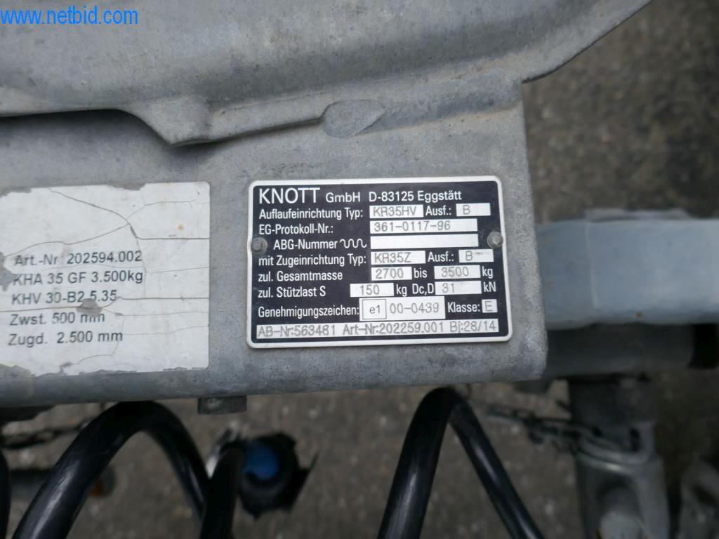 Dobro vzdrževani avtobusi, prikolice za prevoz avtobusov, operativna in poslovna oprema-5