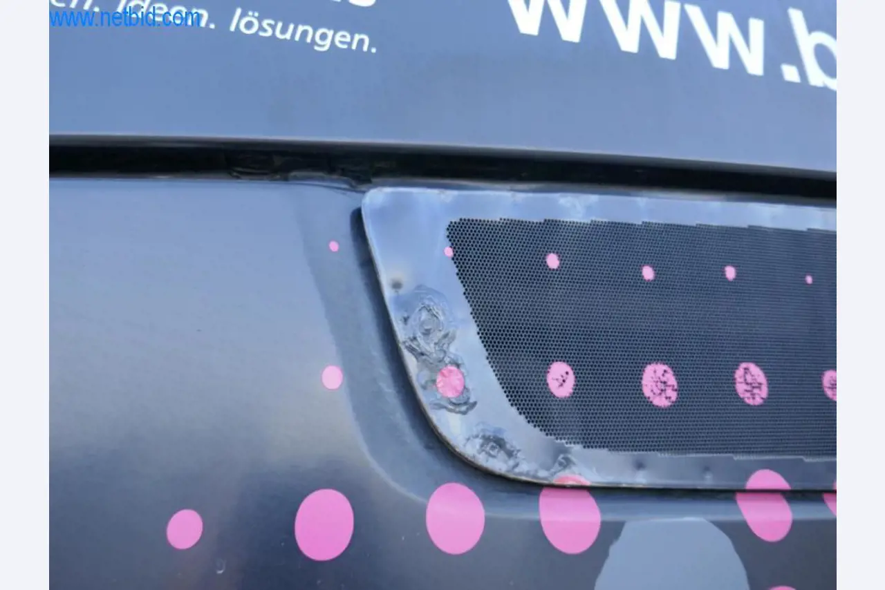 Gepflegte Linien- und Reisebusse, Bus-Transportanhänger, Betriebs- und Geschäftsausstattung-3
