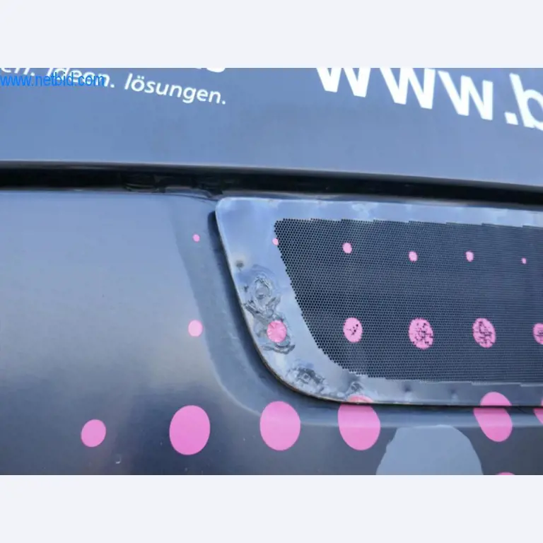 Gepflegte Linien- und Reisebusse, Bus-Transportanhänger, Betriebs- und Geschäftsausstattung-3