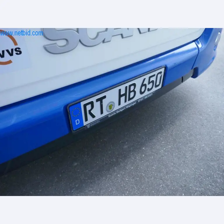 Gepflegte Linien- und Reisebusse, Bus-Transportanhänger, Betriebs- und Geschäftsausstattung-4