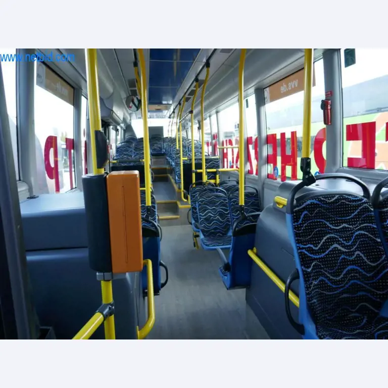 Autocarros em bom estado de conservação, reboques de transporte de autocarros, equipamento operacional e comercial-2