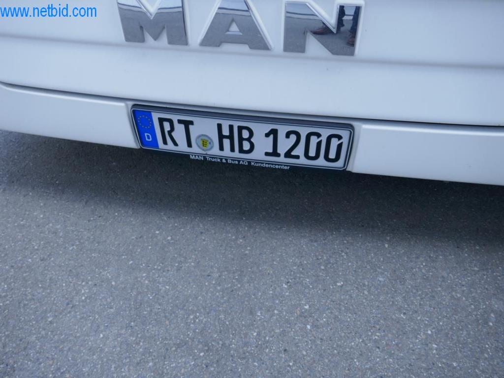 Autocarros em bom estado de conservação, reboques de transporte de autocarros, equipamento operacional e comercial-6