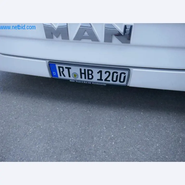 Autocarros em bom estado de conservação, reboques de transporte de autocarros, equipamento operacional e comercial-6