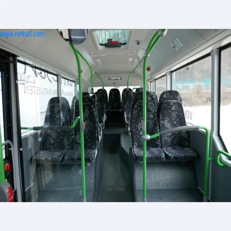 Autocarros em bom estado de conservação, reboques de transporte de autocarros, equipamento operacional e comercial-11