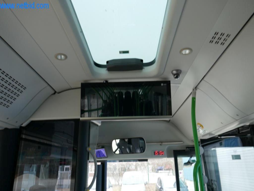 Autocarros em bom estado de conservação, reboques de transporte de autocarros, equipamento operacional e comercial-3