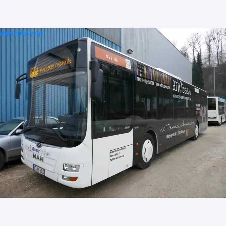Autocarros em bom estado de conservação, reboques de transporte de autocarros, equipamento operacional e comercial-5