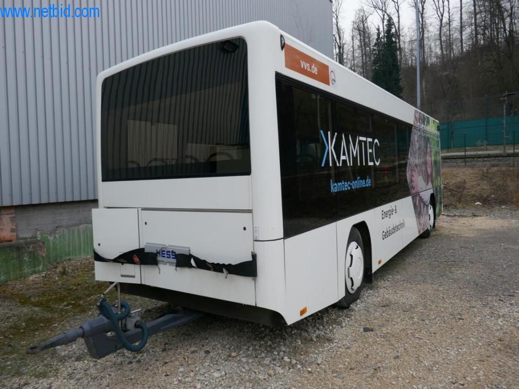 Gepflegte Linien- und Reisebusse, Bus-Transportanhänger, Betriebs- und Geschäftsausstattung-4
