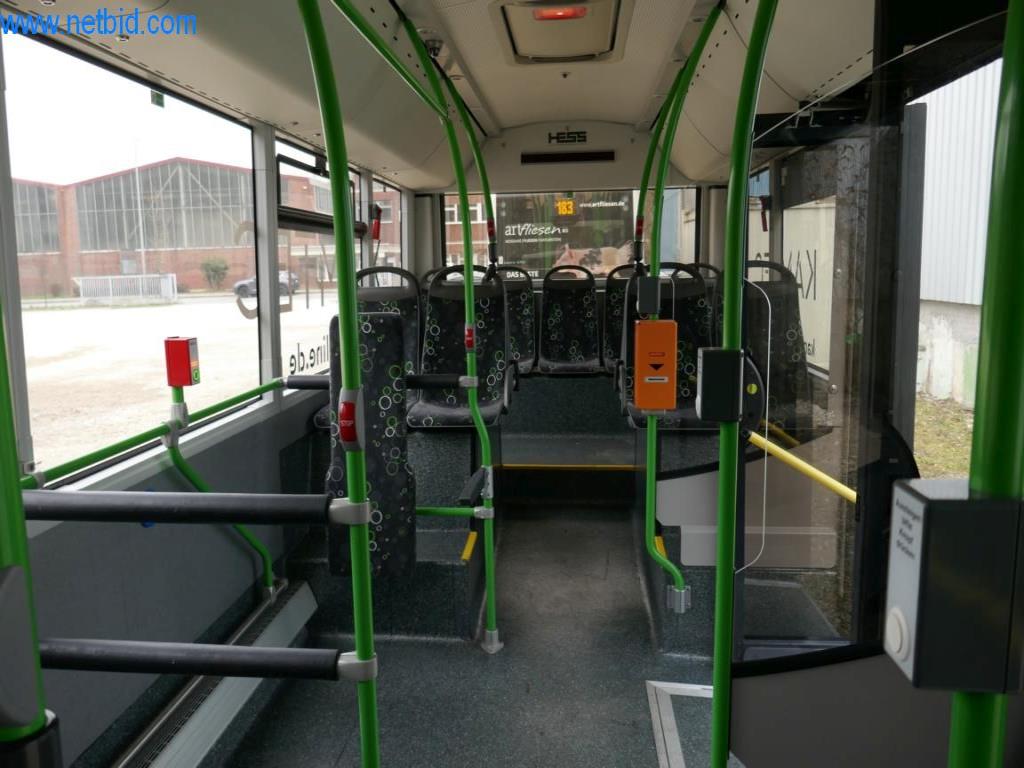 Gepflegte Linien- und Reisebusse, Bus-Transportanhänger, Betriebs- und Geschäftsausstattung-8