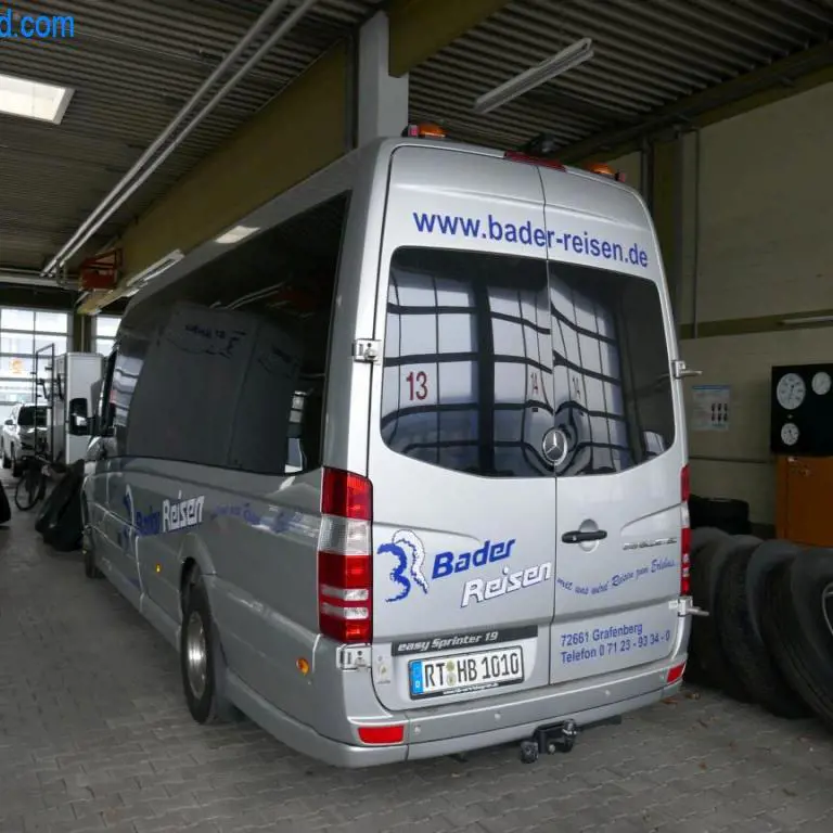 Kleinbus- Zuschlag unter Vorbehalt gemäß  Mercedes-Benz Easy-Sprinter 19