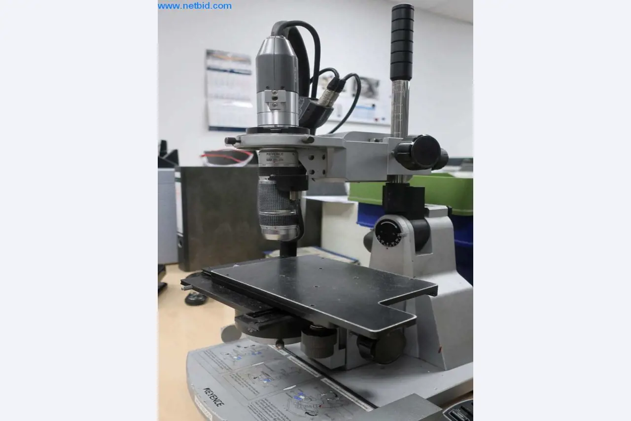 Druckgussanlagen (Al/Mg) 480 – 1.050 t,
Mechanische Bearbeitung, Werkzeugbau
-4