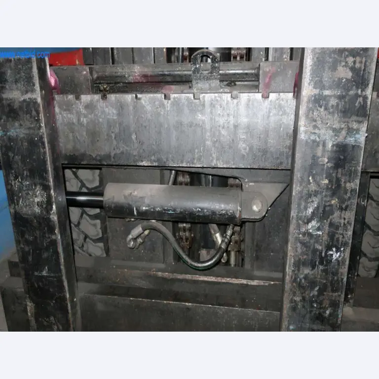 Druckgussanlagen (Al/Mg) 480 – 1.050 t,
Mechanische Bearbeitung, Werkzeugbau
-4