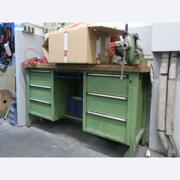 Druckgussanlagen (Al/Mg) 480 – 1.050 t,
Mechanische Bearbeitung, Werkzeugbau
-2