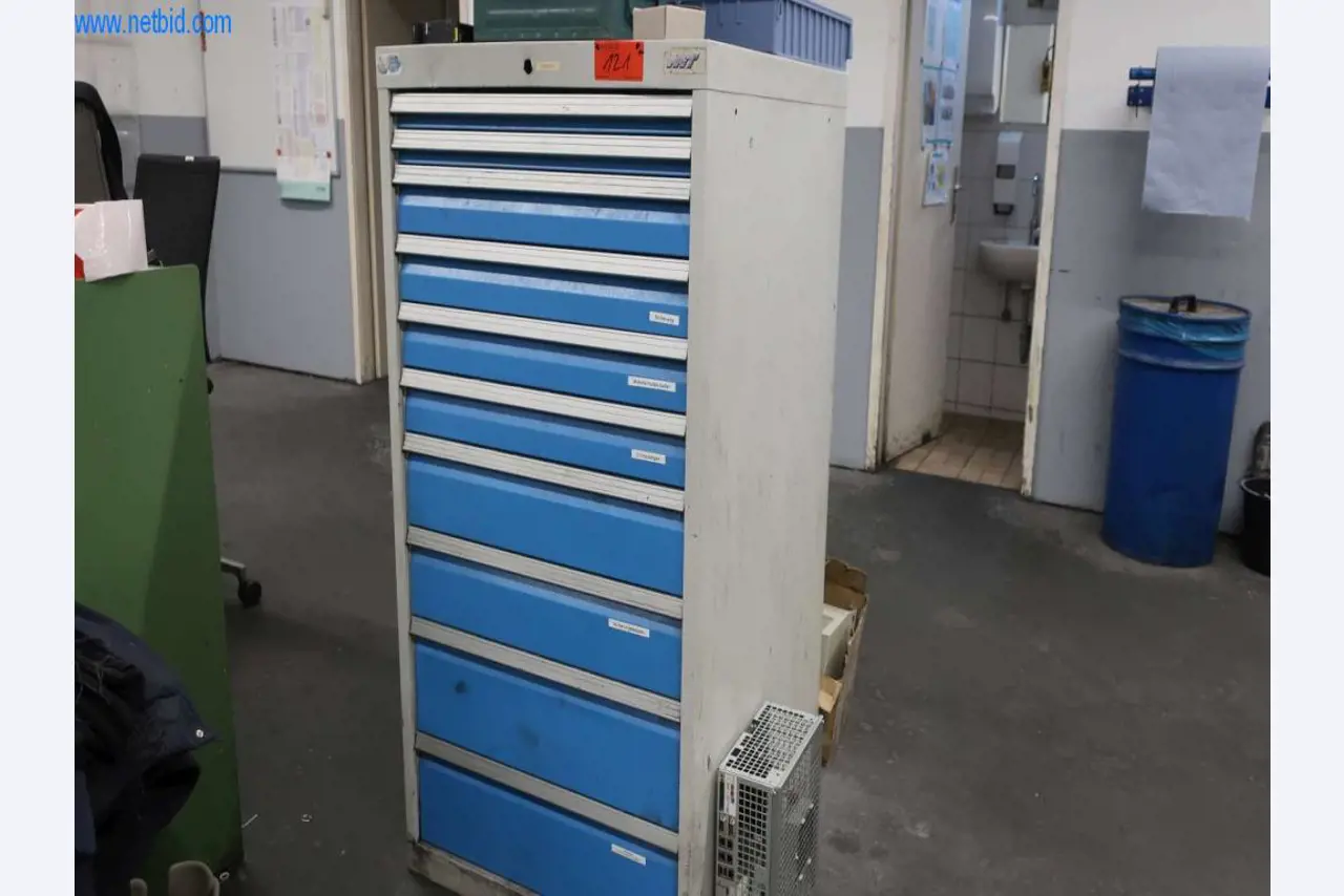 Druckgussanlagen (Al/Mg) 480 – 1.050 t,
Mechanische Bearbeitung, Werkzeugbau
-4