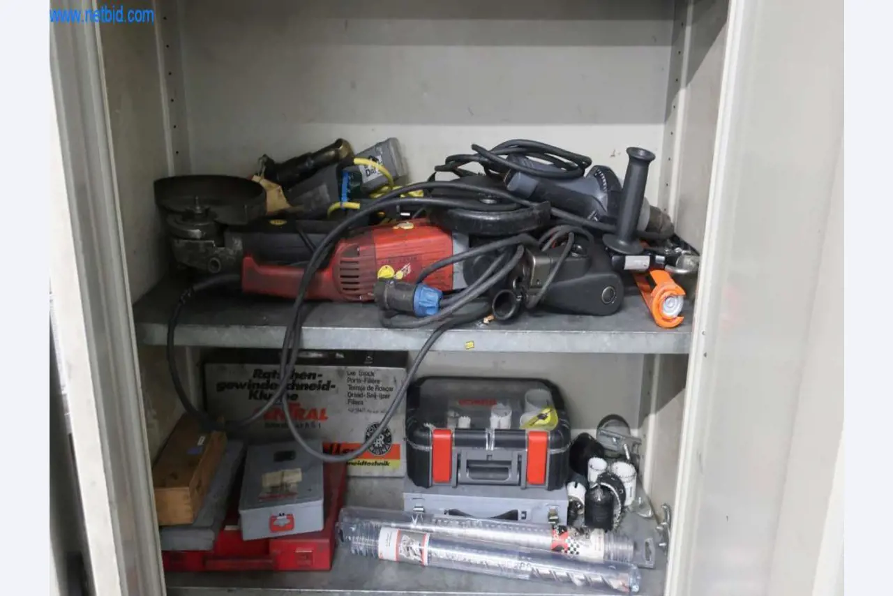 Druckgussanlagen (Al/Mg) 480 – 1.050 t,
Mechanische Bearbeitung, Werkzeugbau
-2