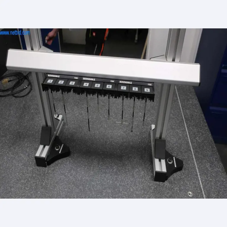 Druckgussanlagen (Al/Mg) 480 – 1.050 t,
Mechanische Bearbeitung, Werkzeugbau
-5