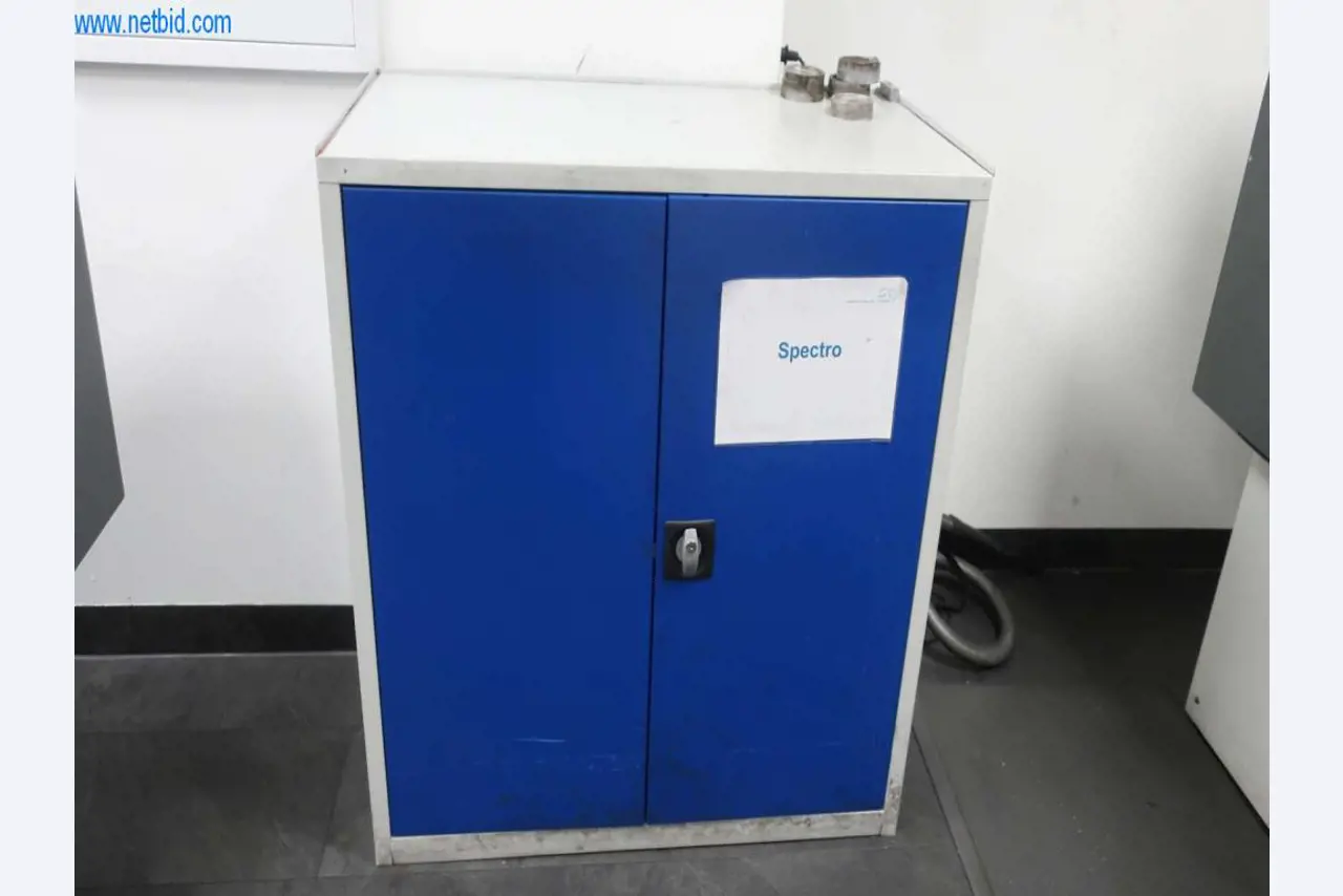 Druckgussanlagen (Al/Mg) 480 – 1.050 t,
Mechanische Bearbeitung, Werkzeugbau
-2