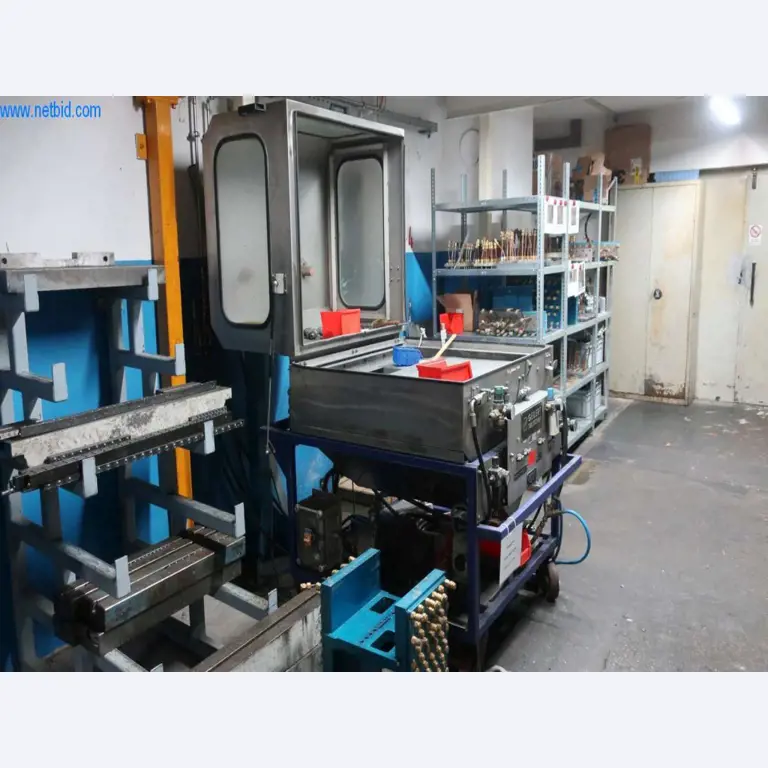 Druckgussanlagen (Al/Mg) 480 – 1.050 t,
Mechanische Bearbeitung, Werkzeugbau
-3