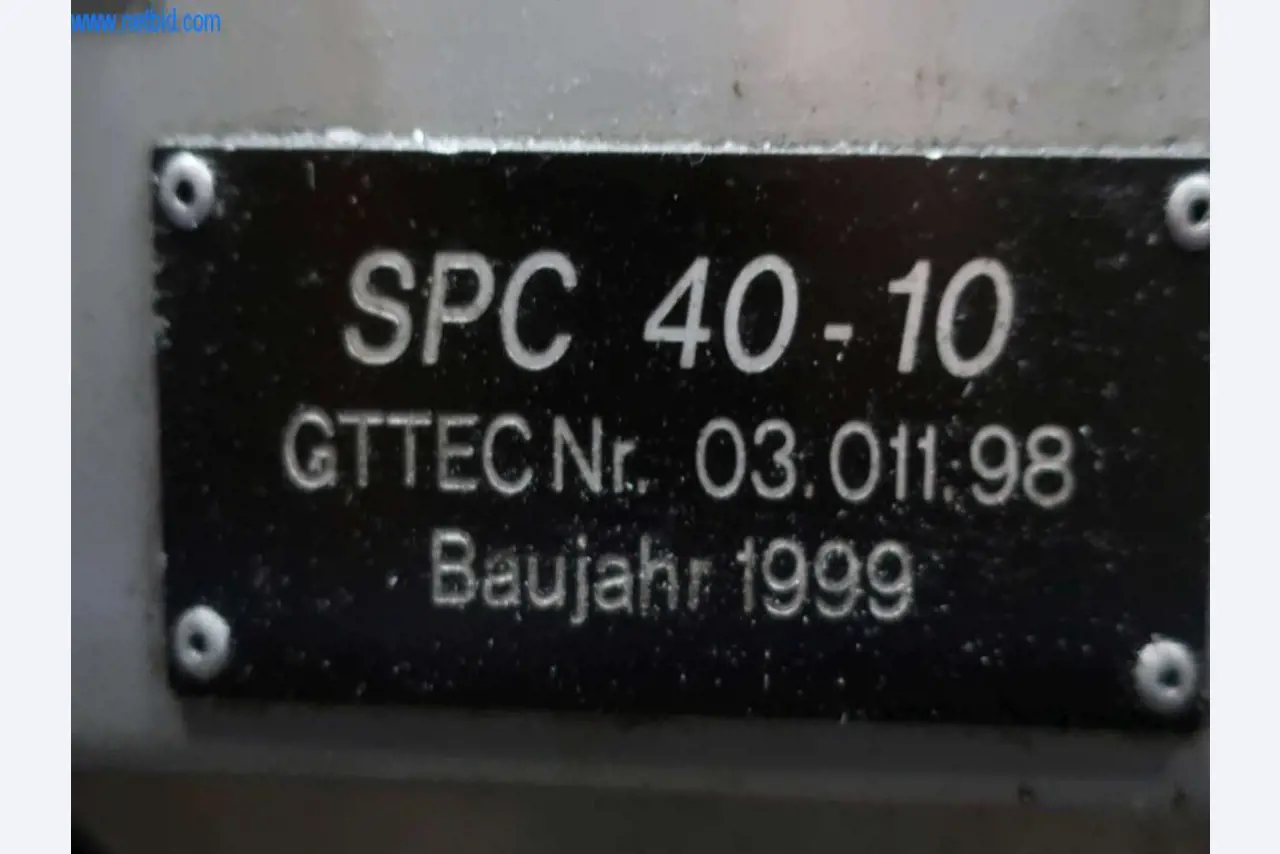 Druckgussanlagen (Al/Mg) 480 – 1.050 t,
Mechanische Bearbeitung, Werkzeugbau
-4