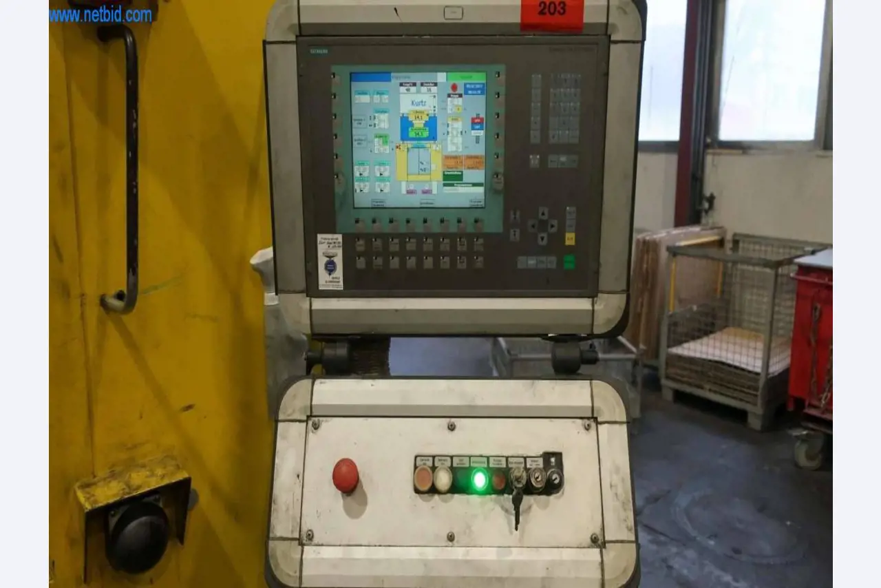 Druckgussanlagen (Al/Mg) 480 – 1.050 t,
Mechanische Bearbeitung, Werkzeugbau
-11