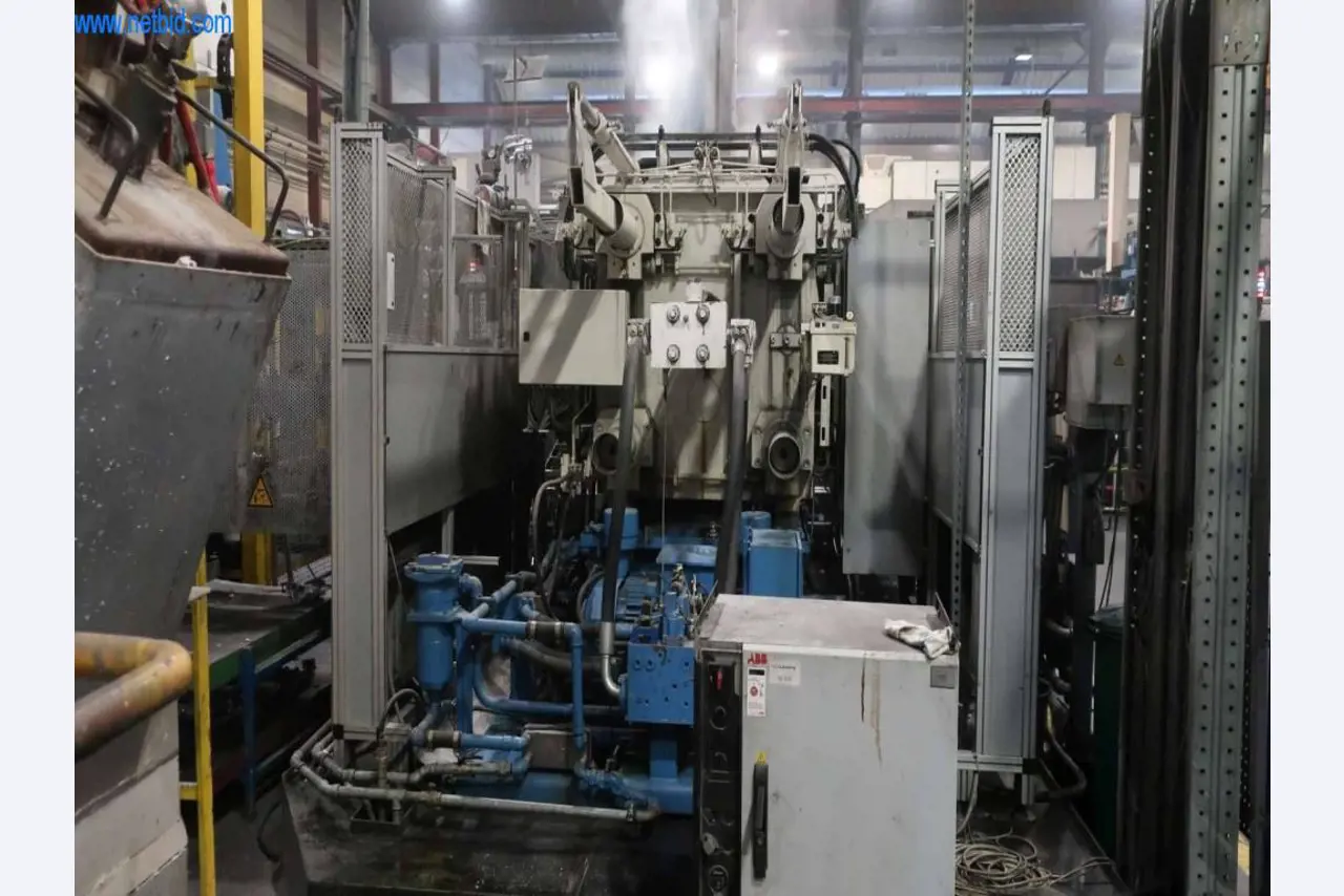 Druckgussanlagen (Al/Mg) 480 – 1.050 t,
Mechanische Bearbeitung, Werkzeugbau
-13