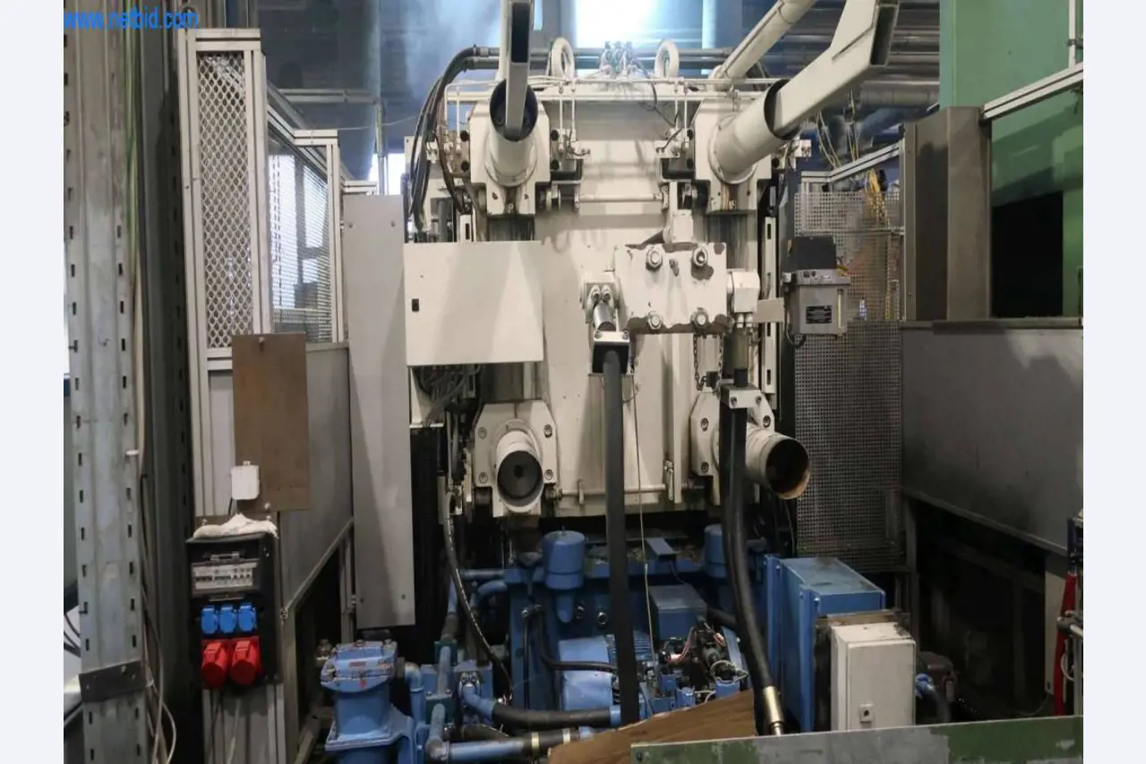 Die casting equipment (Al/Mg) 480 - 1,050 t,
Mechanical processing, toolmaking-13