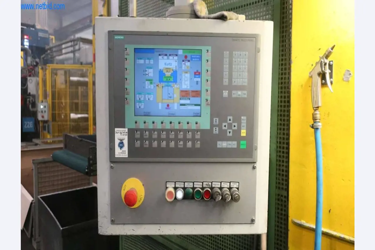 Die casting equipment (Al/Mg) 480 - 1,050 t,
Mechanical processing, toolmaking-21